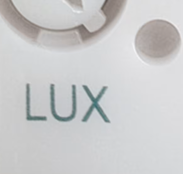 VEGA 230 V CREPUSCOLARE